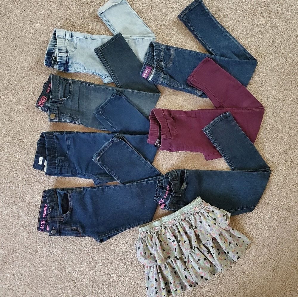 BUNDLE***Girls Jeans x8 and 1 Skirt